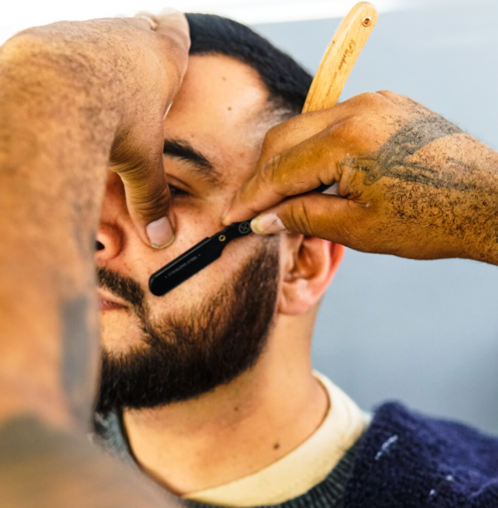 Straight razor shave beard line up